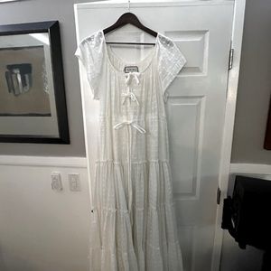 Innika Choo Alotta Gud Tiered Broderie Peasant Maxi Dress White Never Worn